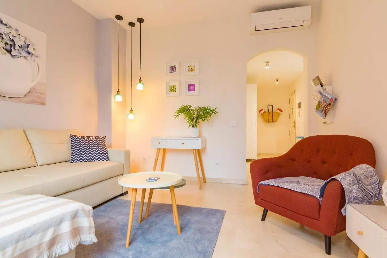 Agua VI & Seasonal Pool By Ele Apartments Malaga